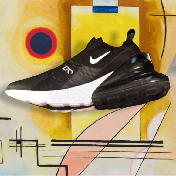 Nike Shoes - Nike Women’s Air Max 270 Sneakers Black and White, US Size 7.